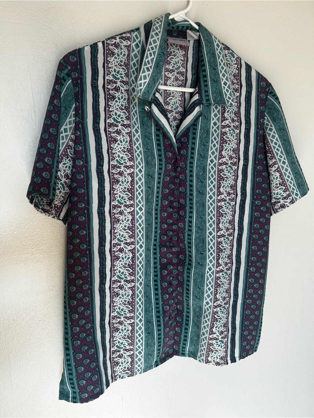 Vintage TanJay Short-Sleeve Foral Button Up Tee Shirt